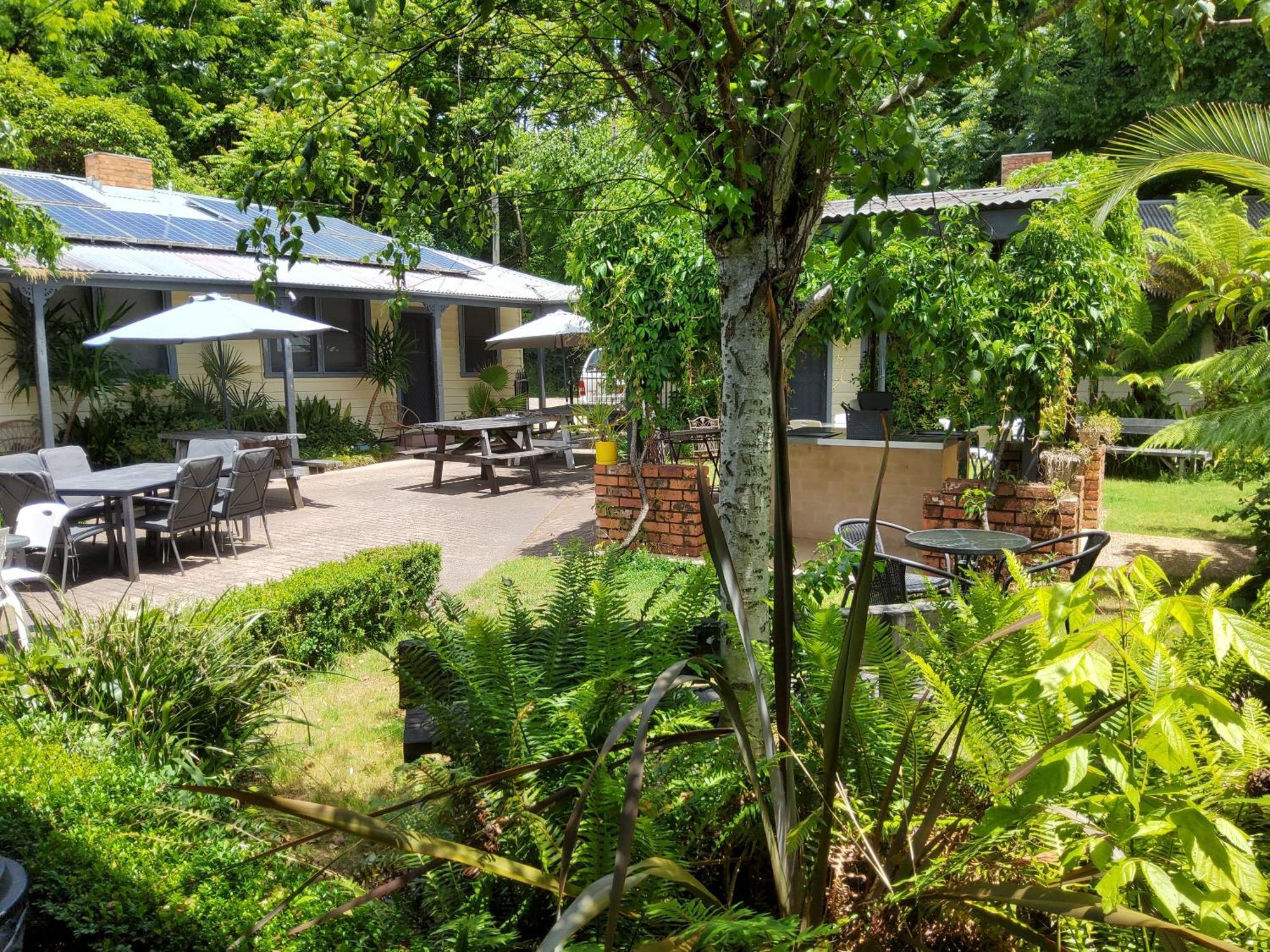 Coach House Inn Bright Buitenkant foto
