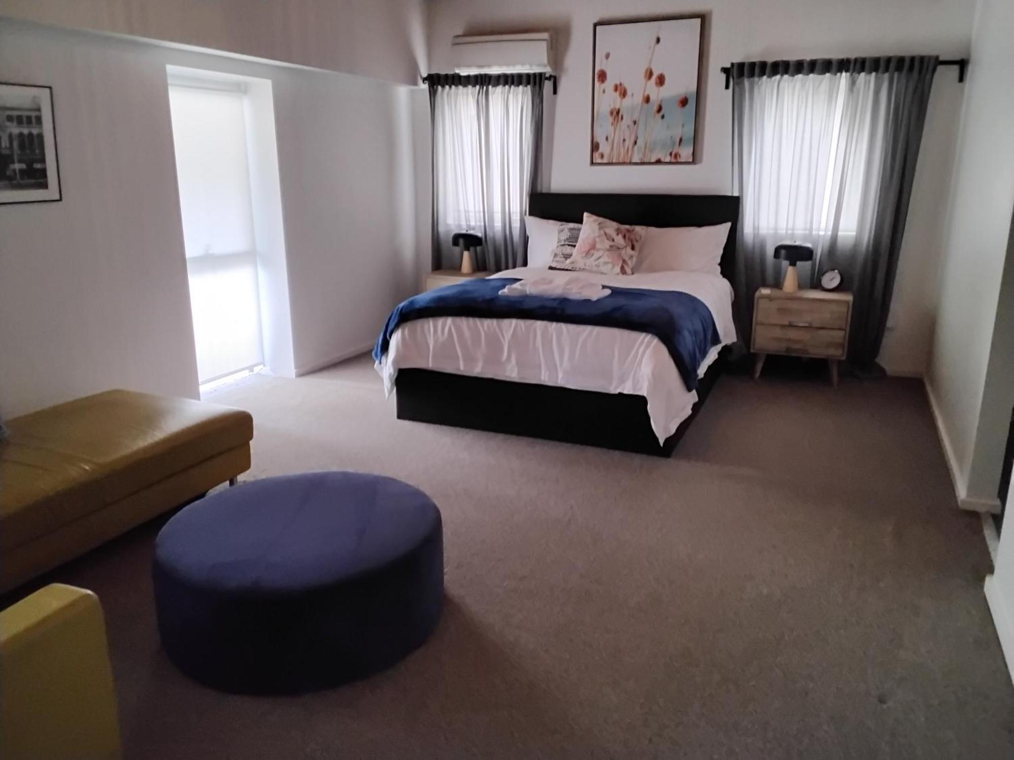 Coach House Inn Bright Kamer foto