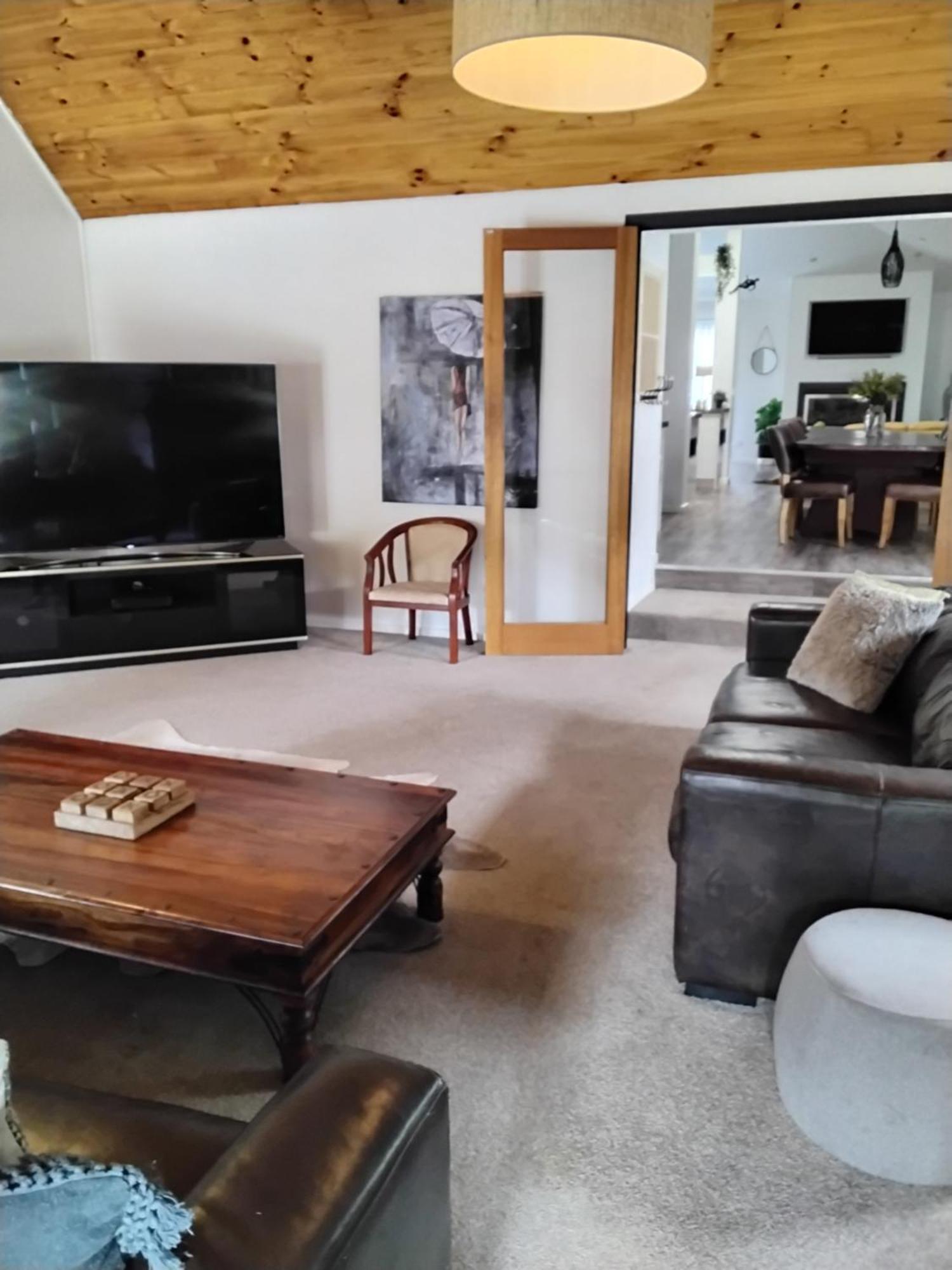 Coach House Inn Bright Kamer foto